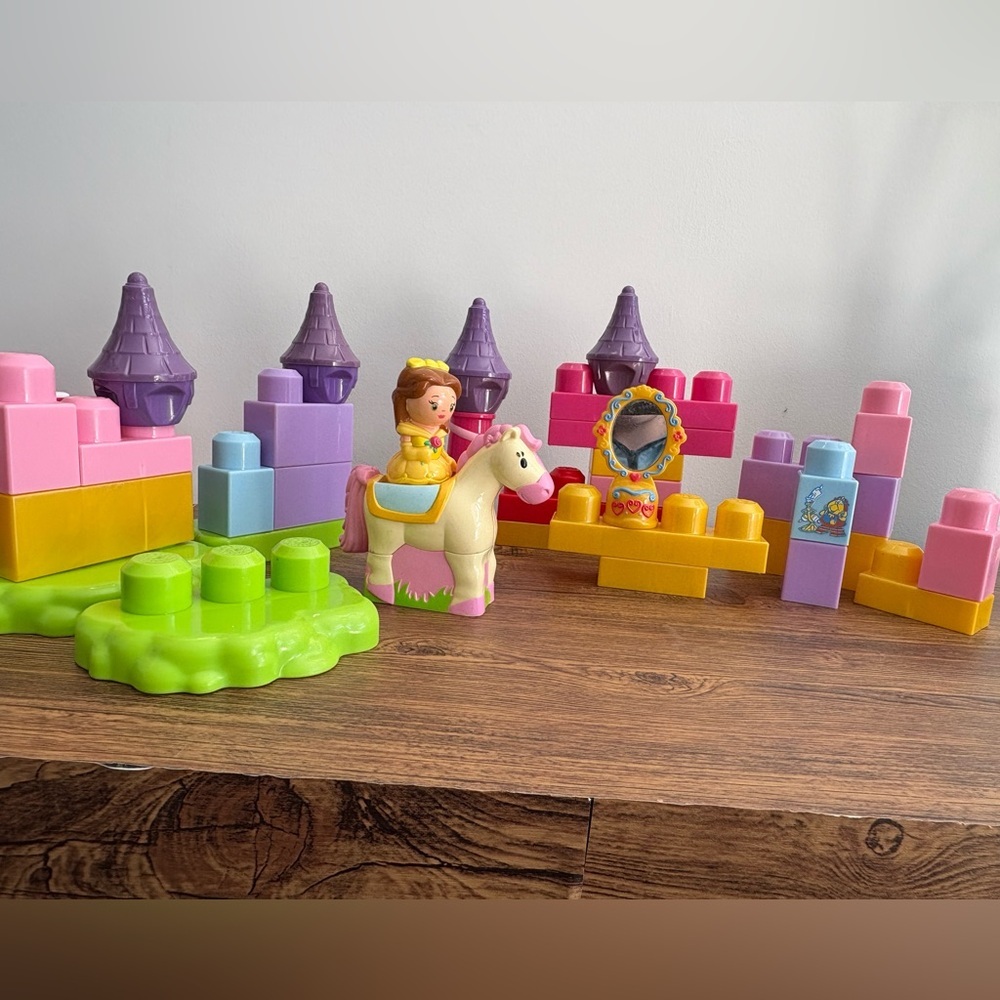 Mega Bloks Princess Castle Set Belle Horse Blocks Rare Disney Style